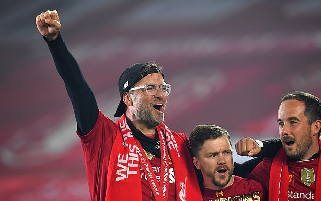 勇士三分火力强劲，全队状态火热