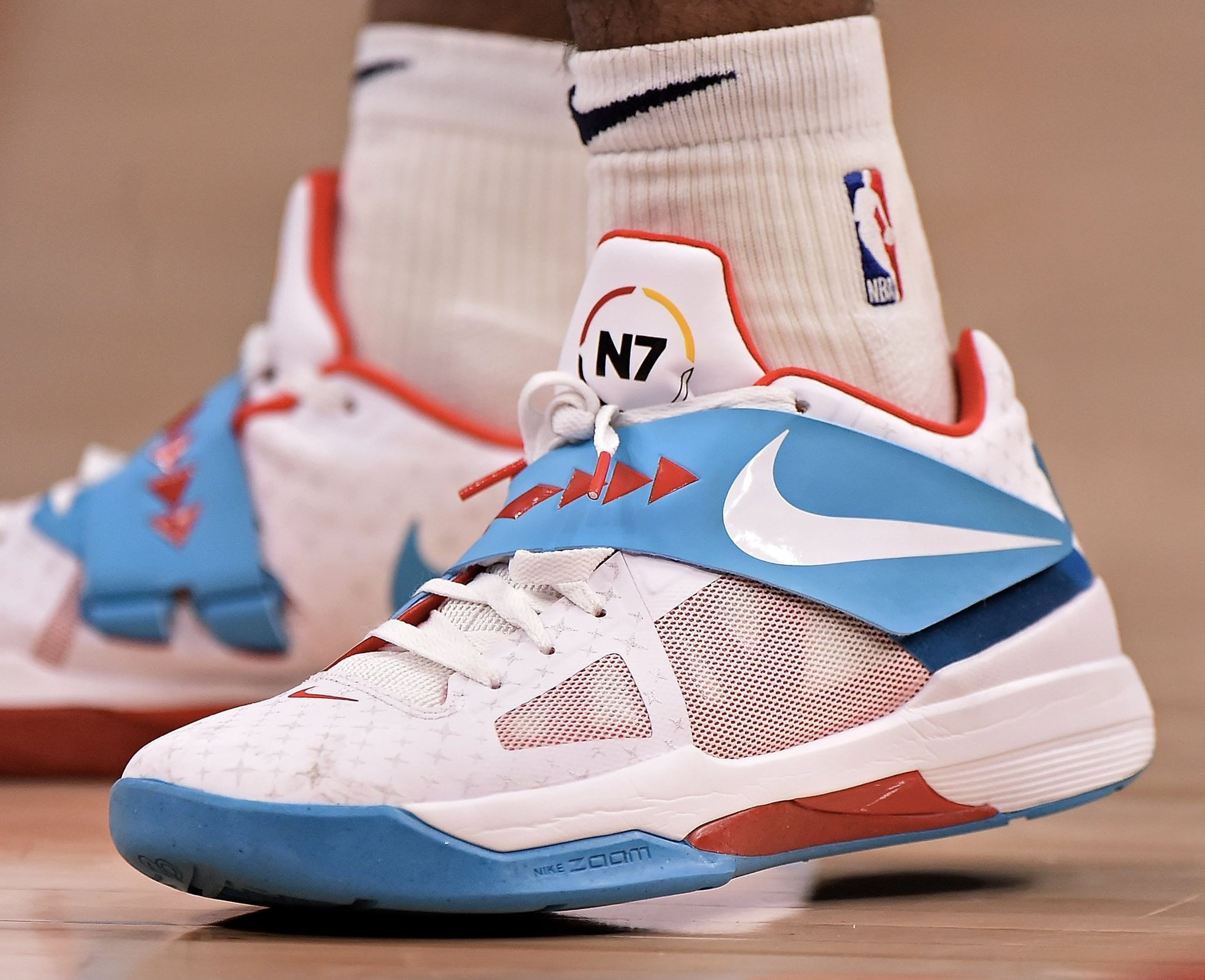 阿莱格里：我对恩昆库非常满意；圣地亚哥为球队做了很多（阿莱格里满意恩昆库表现，称圣地亚哥贡献良多）