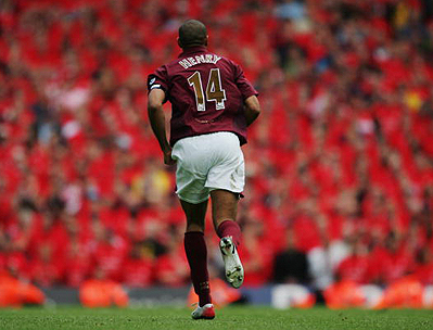 首尔主帅：赛前和林加德讨论过，让他更好地去领导球队（首尔主帅：赛前已与林加德沟通 期望其更好带队）