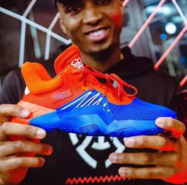 常在河边走哪有不湿鞋，恰尔汗奥卢国米生涯首次点球被扑（神射也会失灵：恰尔汗奥卢国米生涯首次点球被扑出）