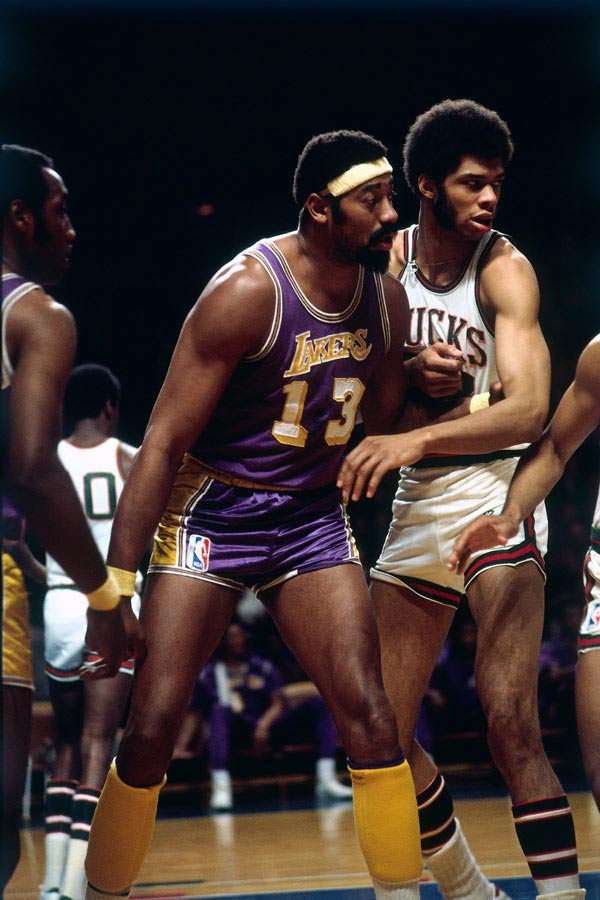 拉菲尼亚：我希望在巴萨退役；最大的奢侈是给家人买房子（拉菲尼亚：愿在巴萨终老，最奢侈的事是为家人购房）