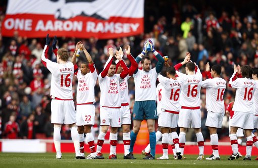 泰山足校95一代相聚淄博桓台，韦世豪、刘军帅等现役球员亮相（泰山足校95梯队齐聚淄博桓台，韦世豪、刘军帅等现役球员现身）