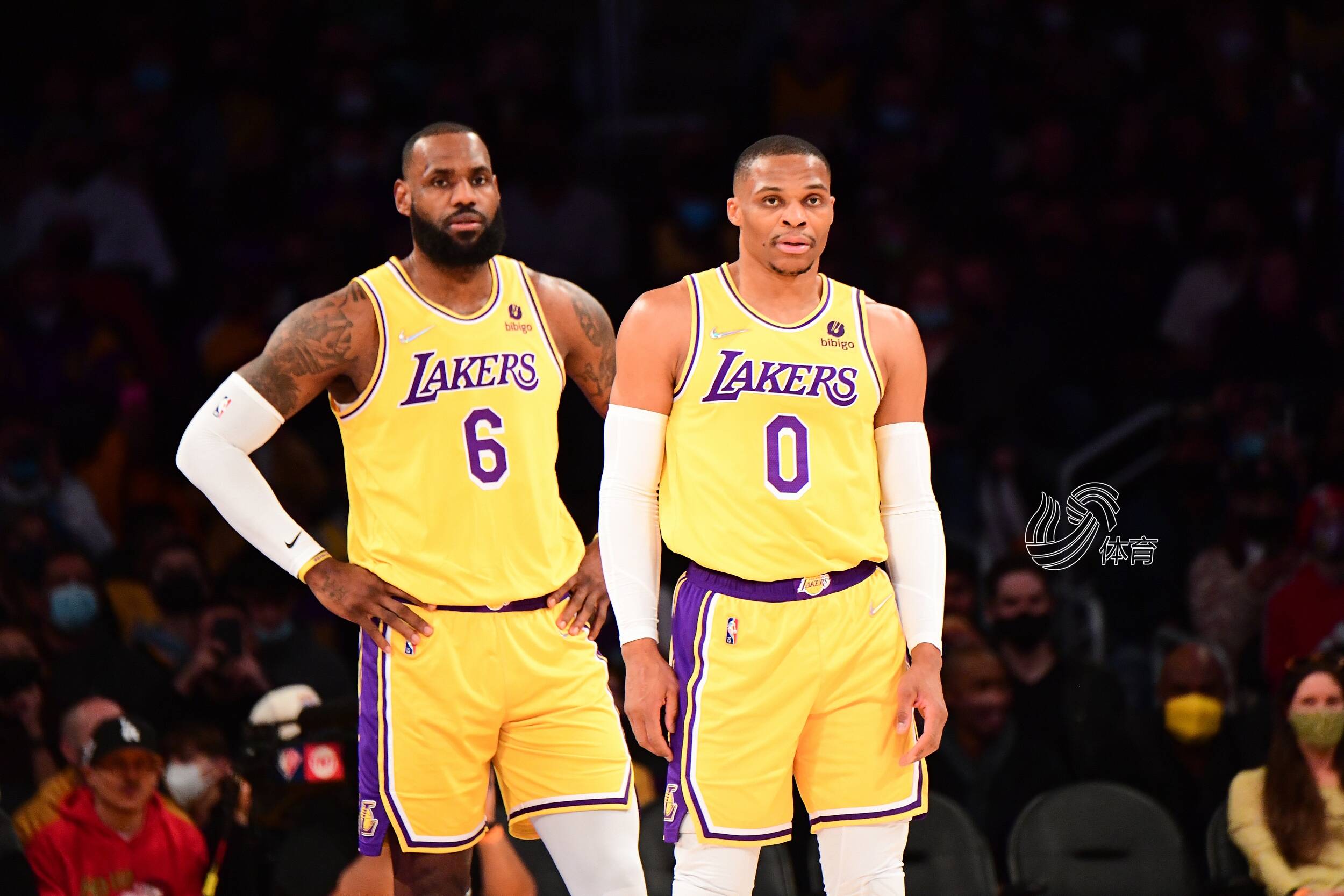 马丁内利：埃斯特旺是个好小伙，但希望他对阵枪手状态别太好（马丁内利称埃斯特旺很不错，但希望他对阵阿森纳别太神勇）