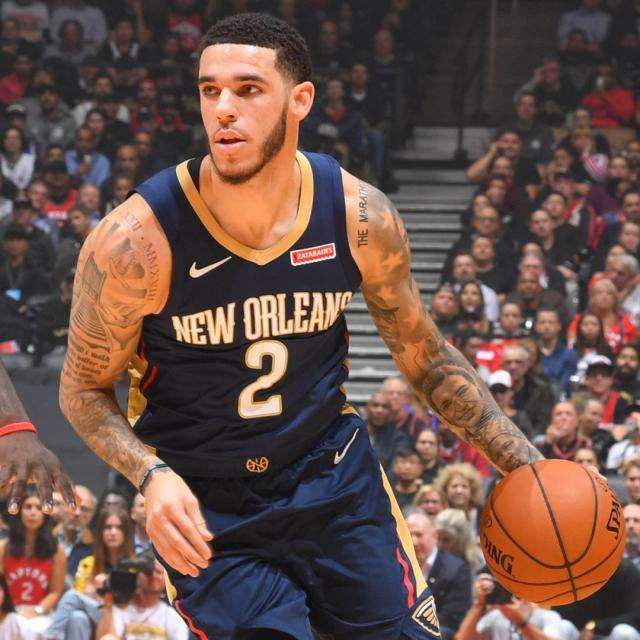 特德斯科：德布劳内能发现其他人发现不了的空当，并传出好球（特德斯科：德布劳内善于洞察他人难见的空当，送出精妙传球）